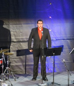 Michael Uribe performing a Basque piece called, Xalbadorrer Heriotzean
